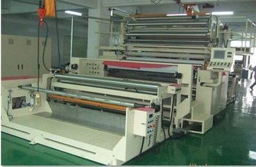 高速干式復(fù)合機(jī)由哪幾部分組成？